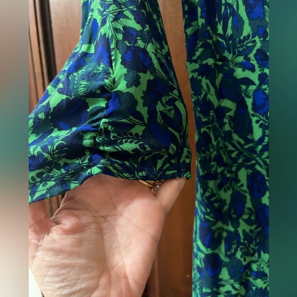 Maeve Anthropologie Floral Print Ruched Faux Wrap Dress Size 2 - Picture 10 of 14